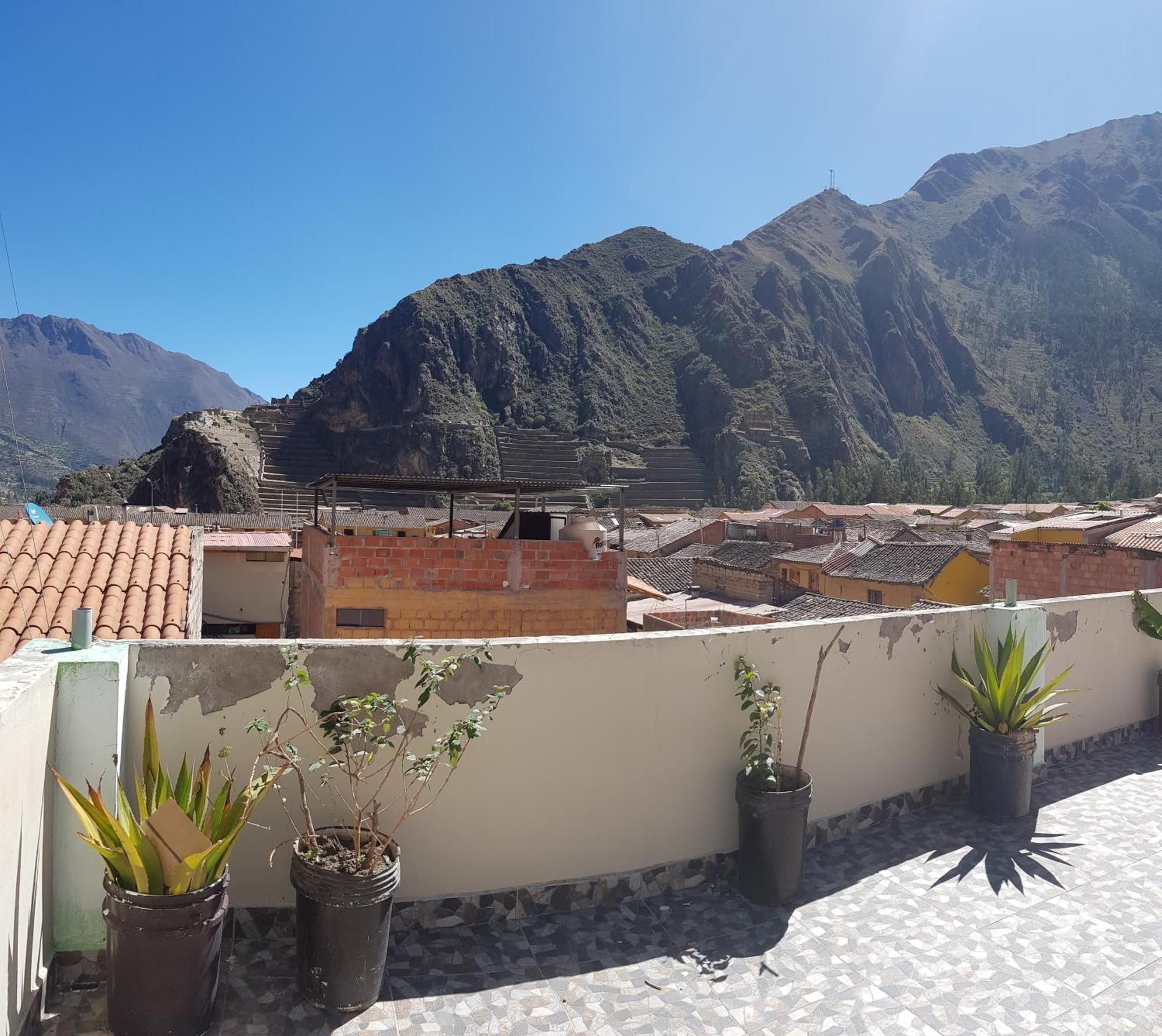 Hostal Apu Qhawarina Ollantaytambo Kültér fotó