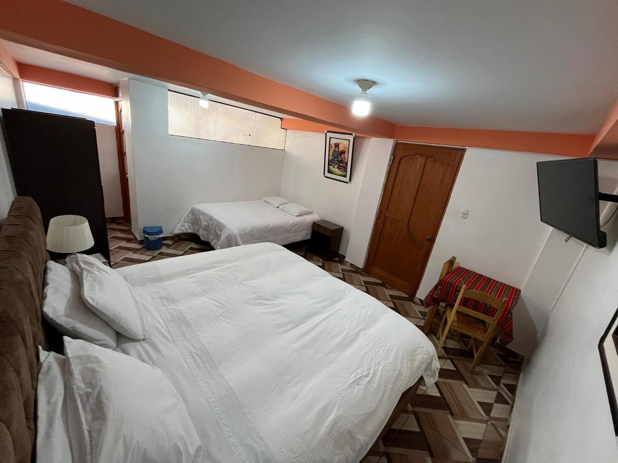Hostal Apu Qhawarina Ollantaytambo Kültér fotó