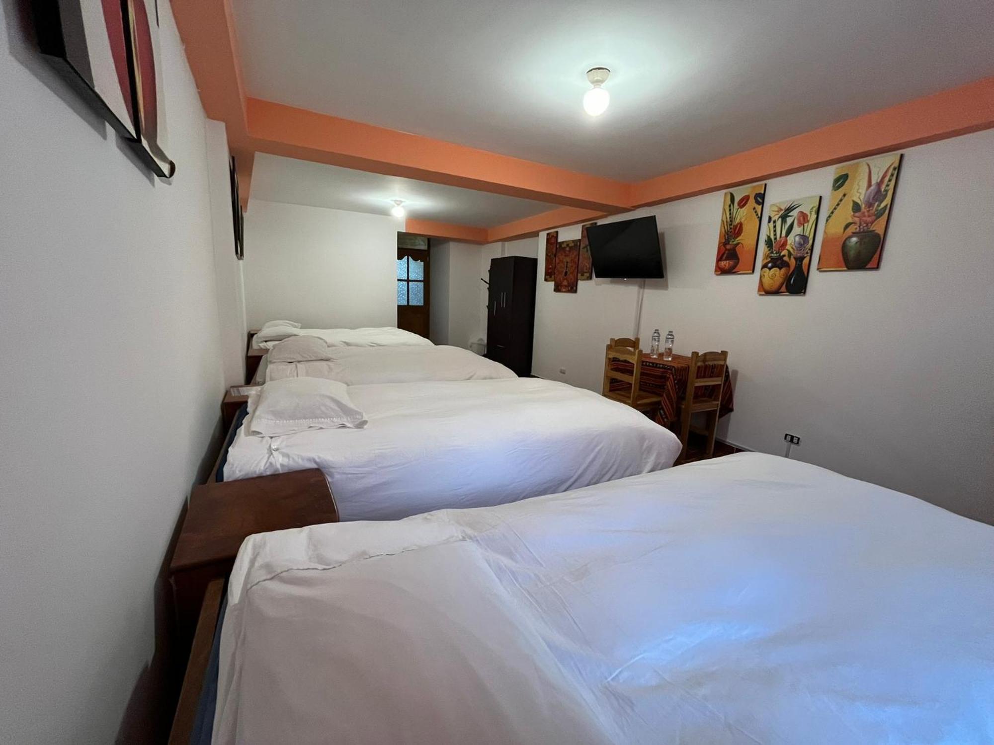 Hostal Apu Qhawarina Ollantaytambo Kültér fotó