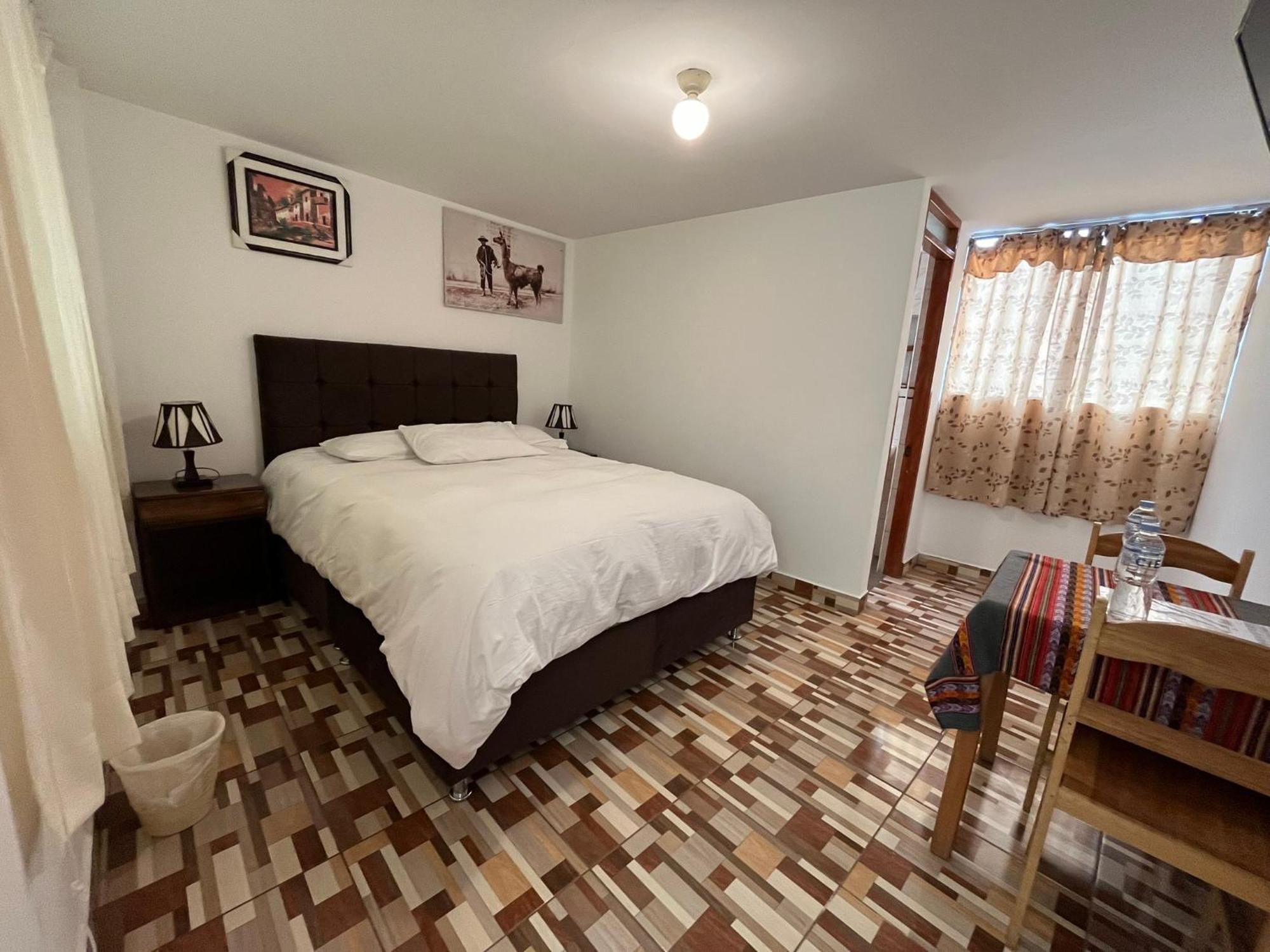Hostal Apu Qhawarina Ollantaytambo Kültér fotó