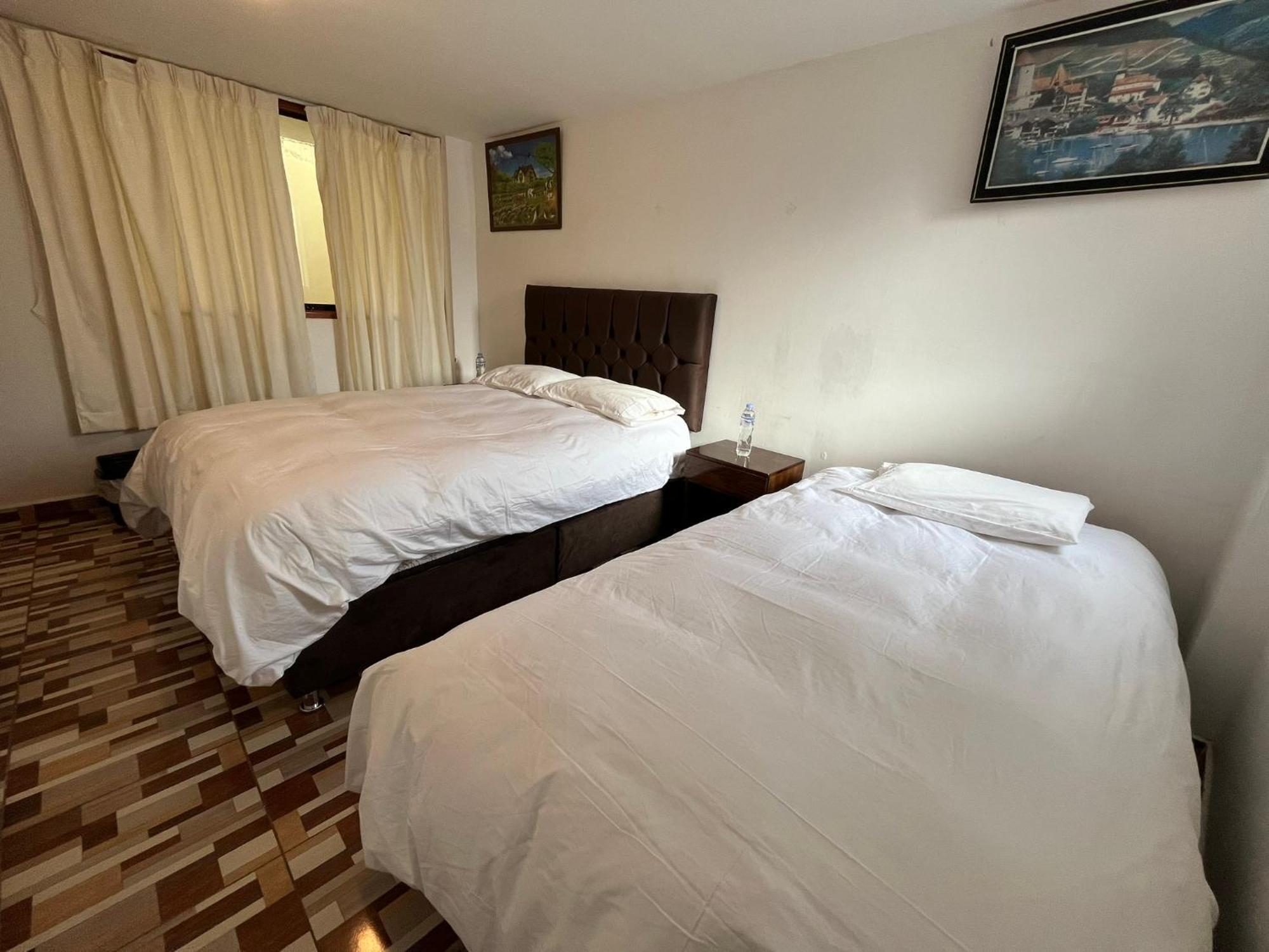 Hostal Apu Qhawarina Ollantaytambo Kültér fotó