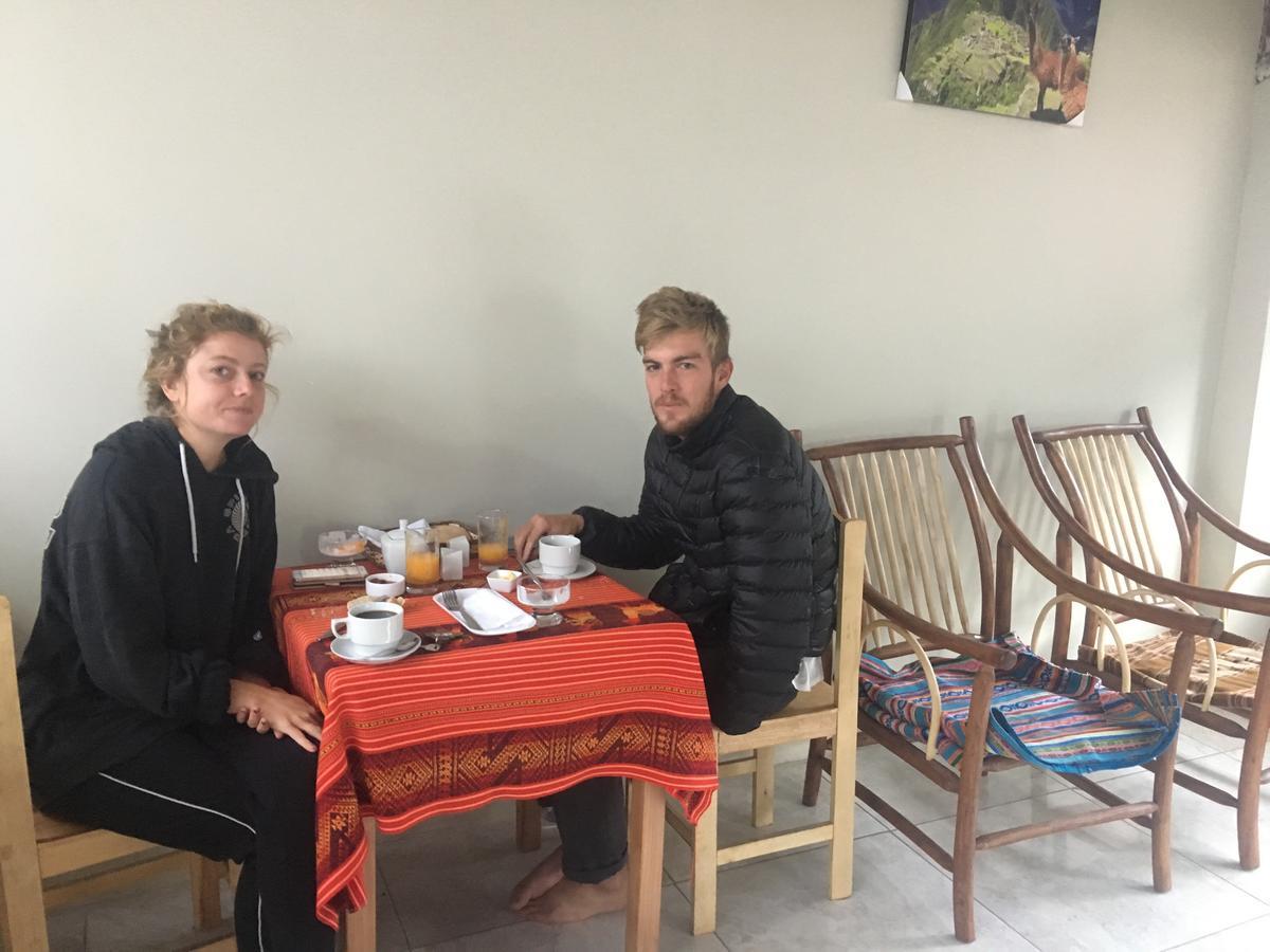 Hostal Apu Qhawarina Ollantaytambo Kültér fotó